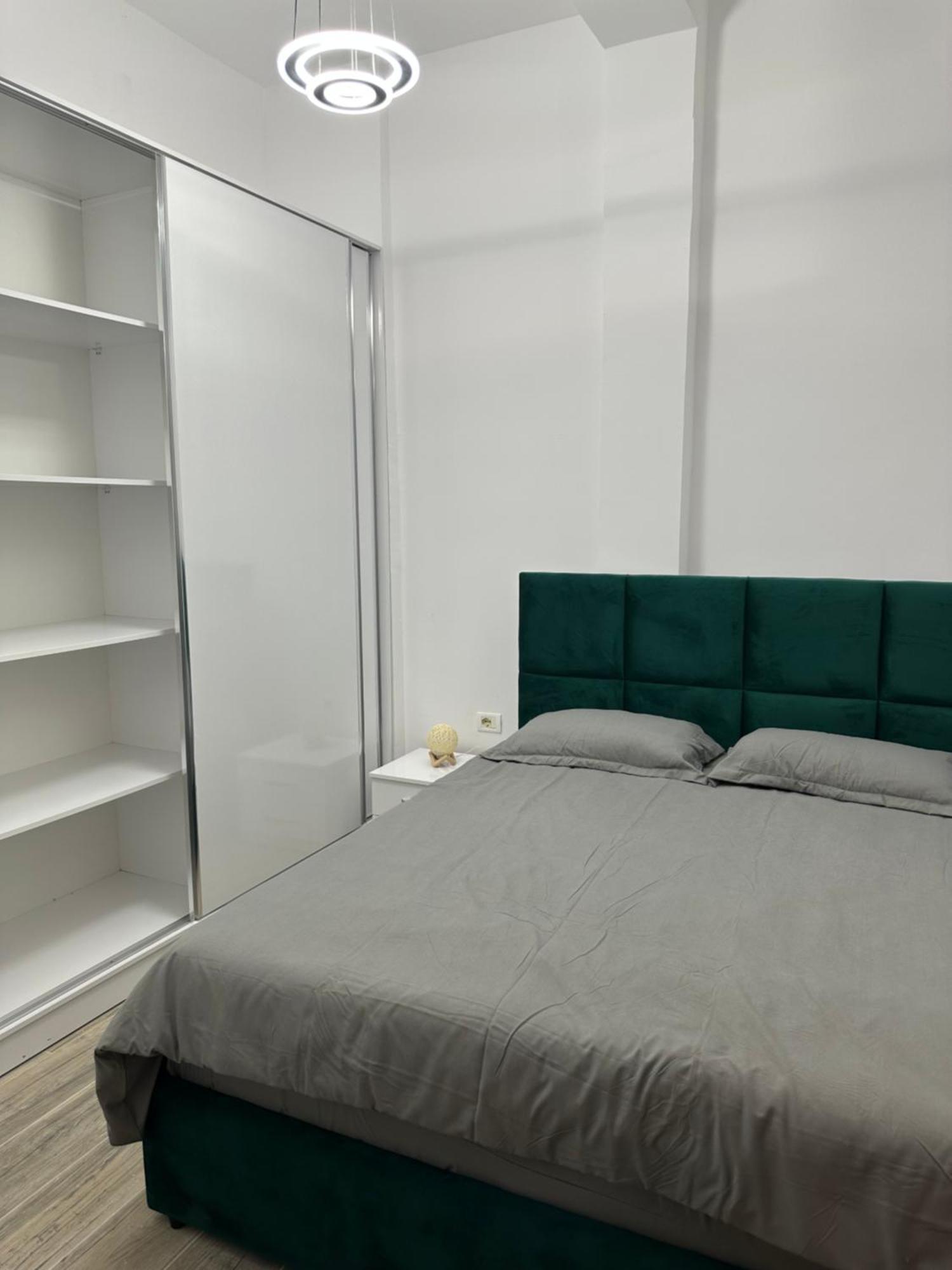 Sister's Apartament *